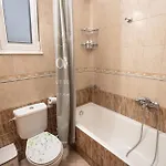 펜션 Chelidonia 아판토우